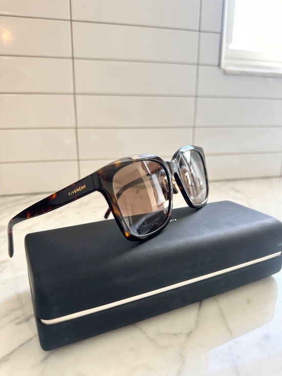 Givenchy Tortoiseshell Square Sunglasses main image 8